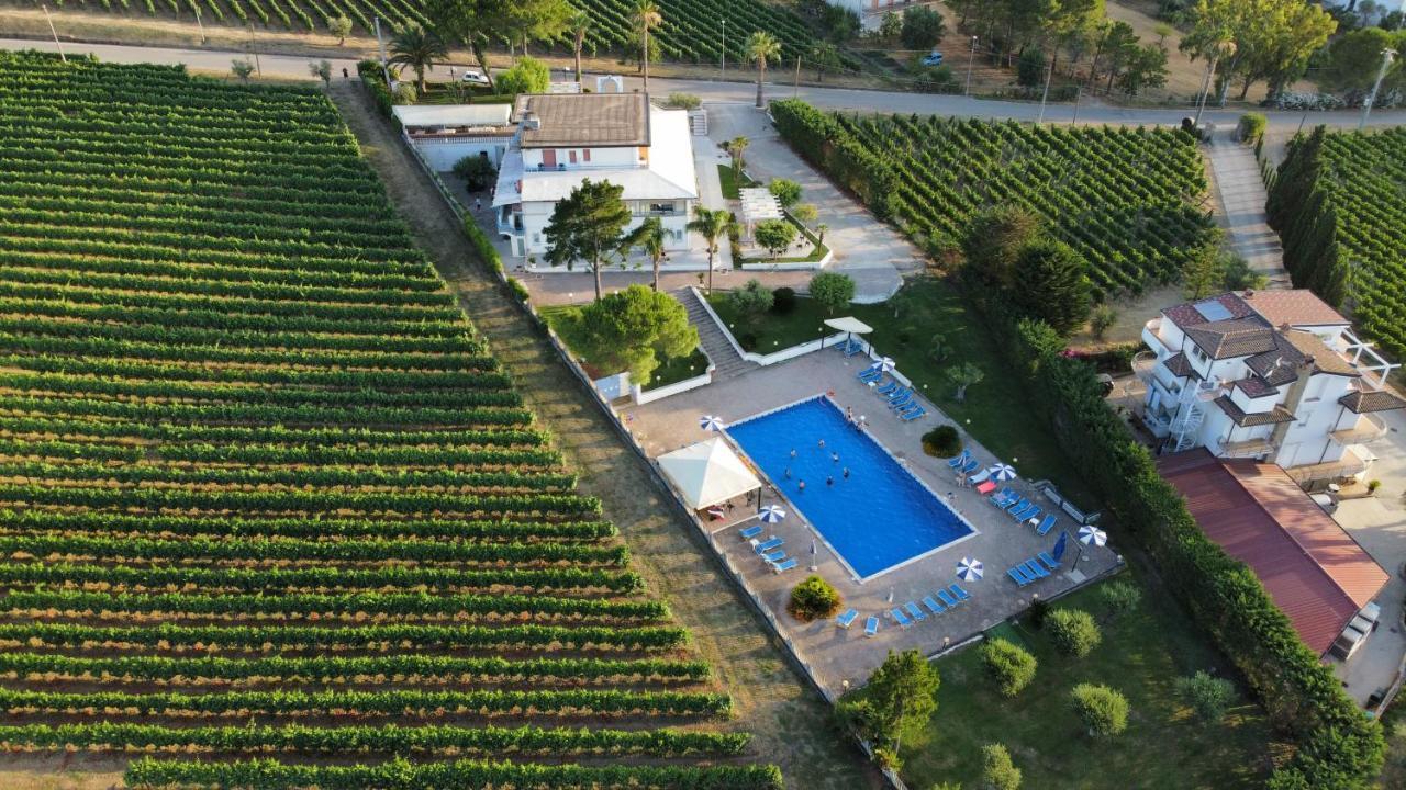 Hotel La Tombola Agropoli Kültér fotó