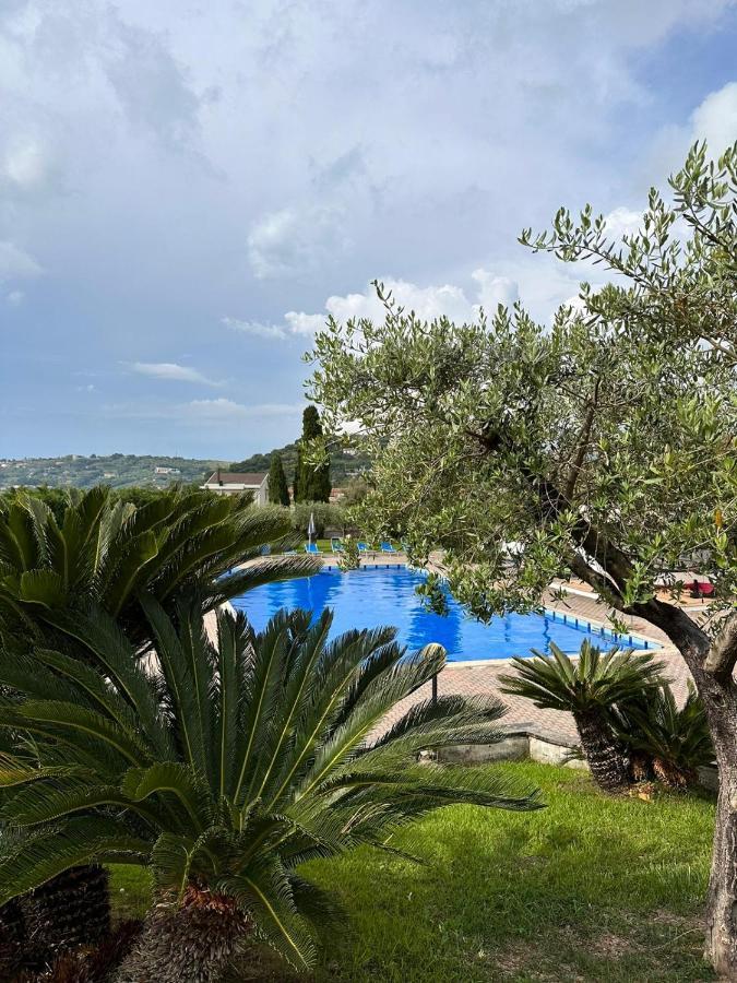 Hotel La Tombola Agropoli Kültér fotó