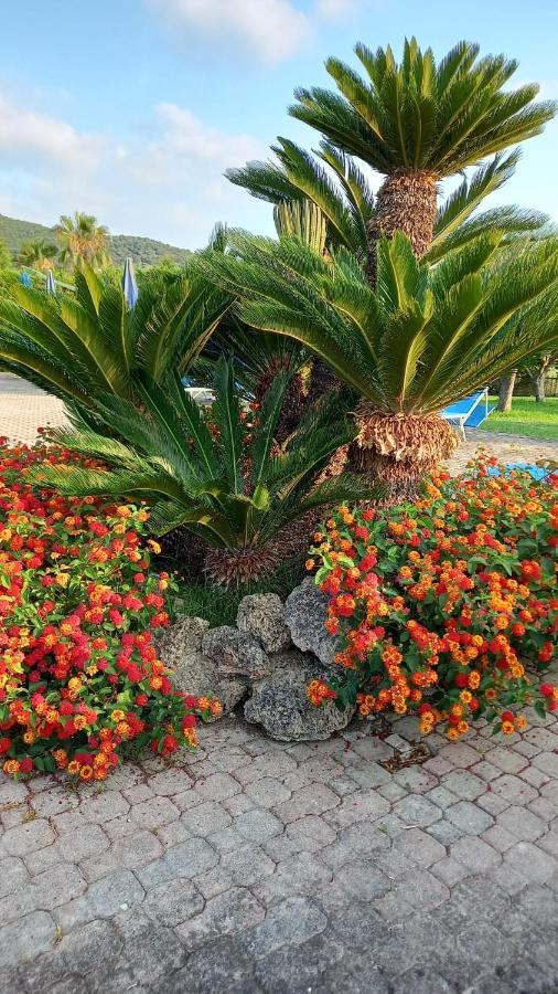Hotel La Tombola Agropoli Kültér fotó
