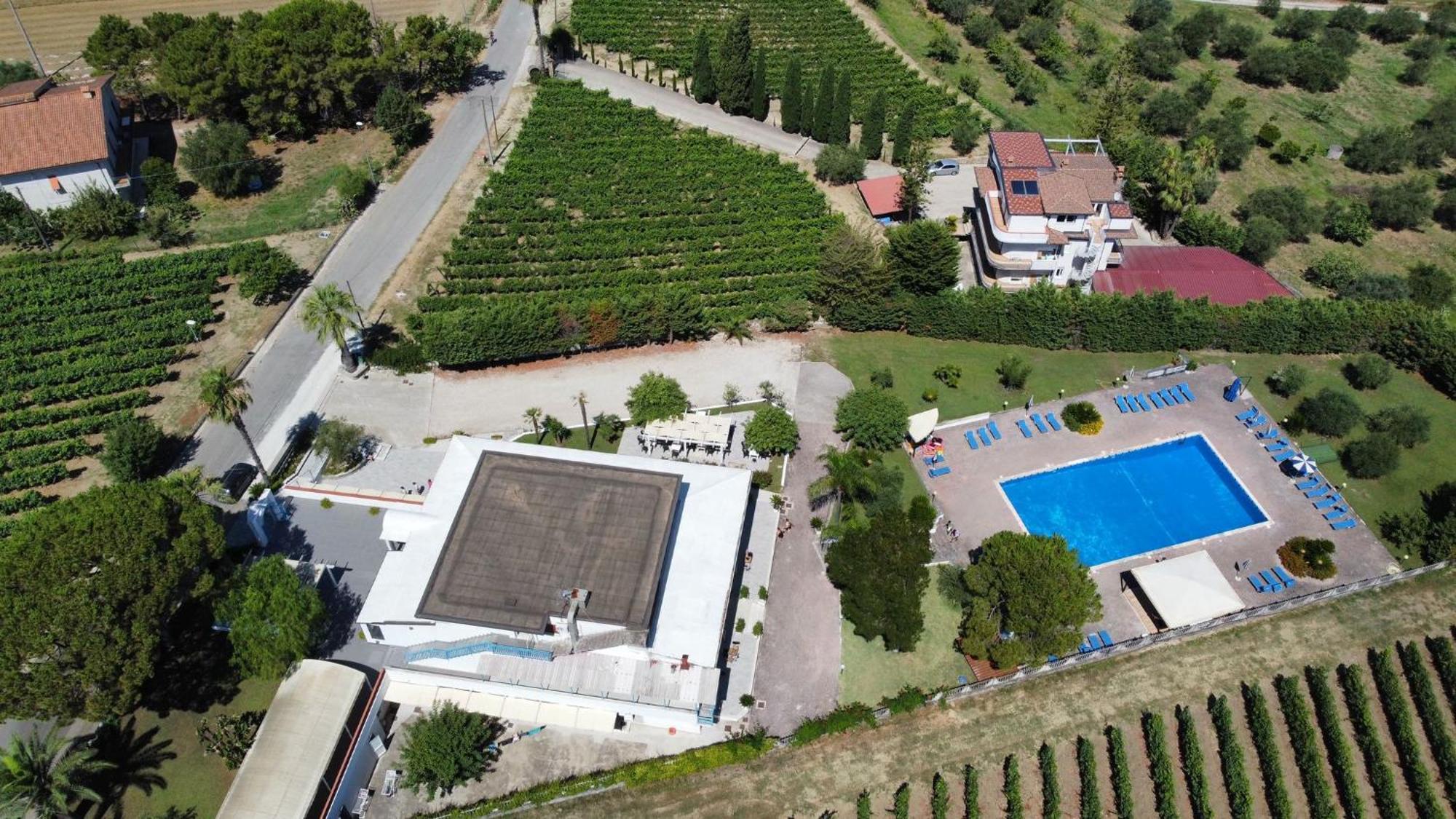 Hotel La Tombola Agropoli Kültér fotó
